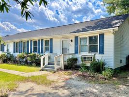 featured image of 725 N Privette St