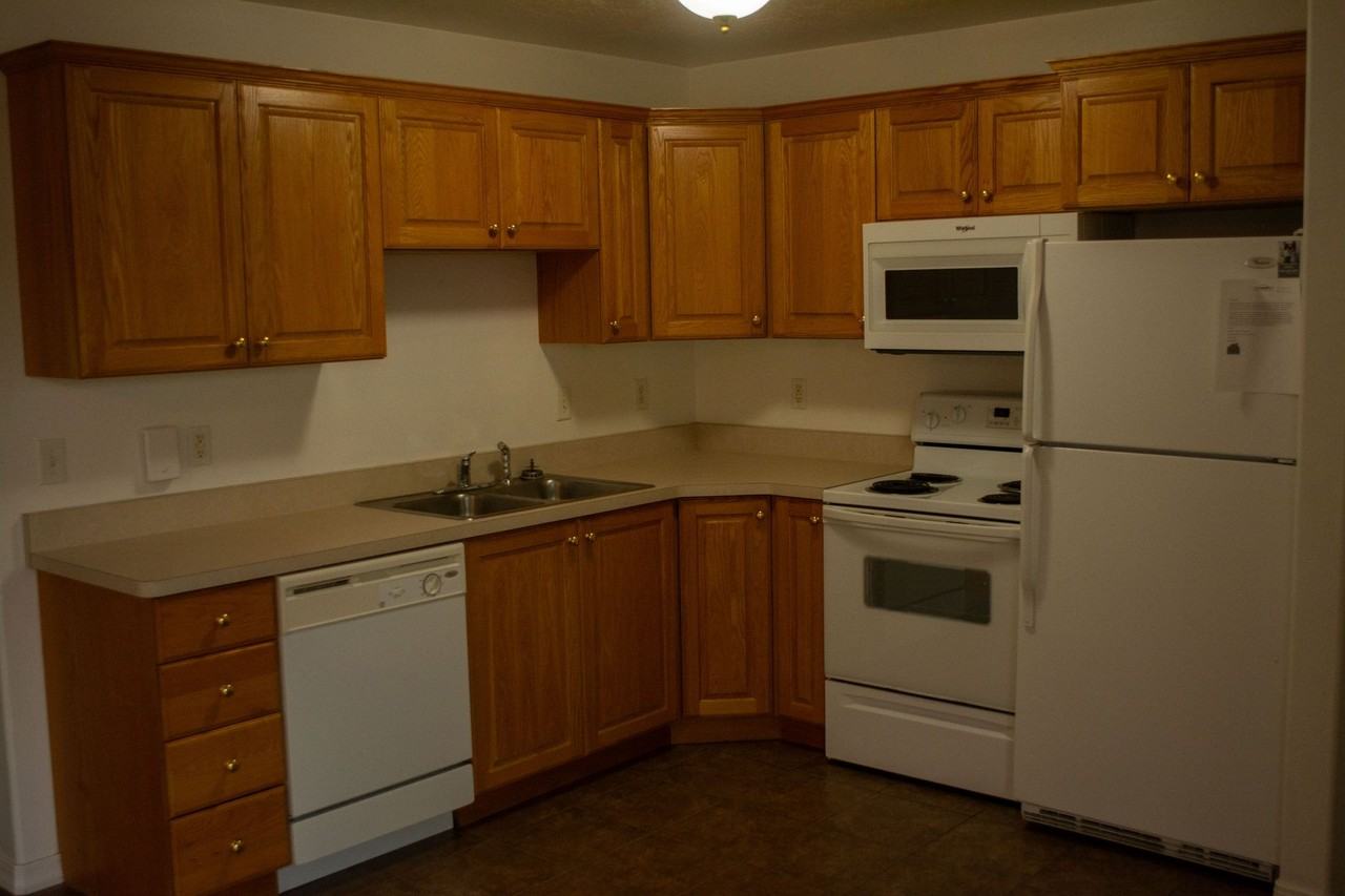 Peterson Pointe - Photo 3 of 6