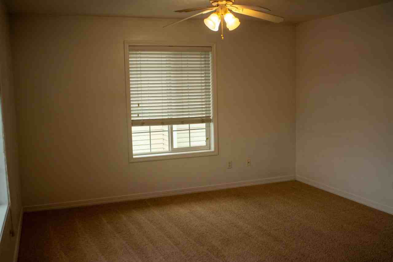 Peterson Pointe - Photo 4 of 6