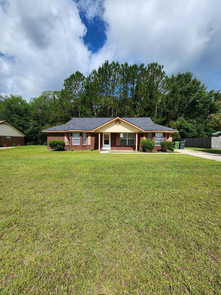 906 Rice Ct - Photo 4 of 26