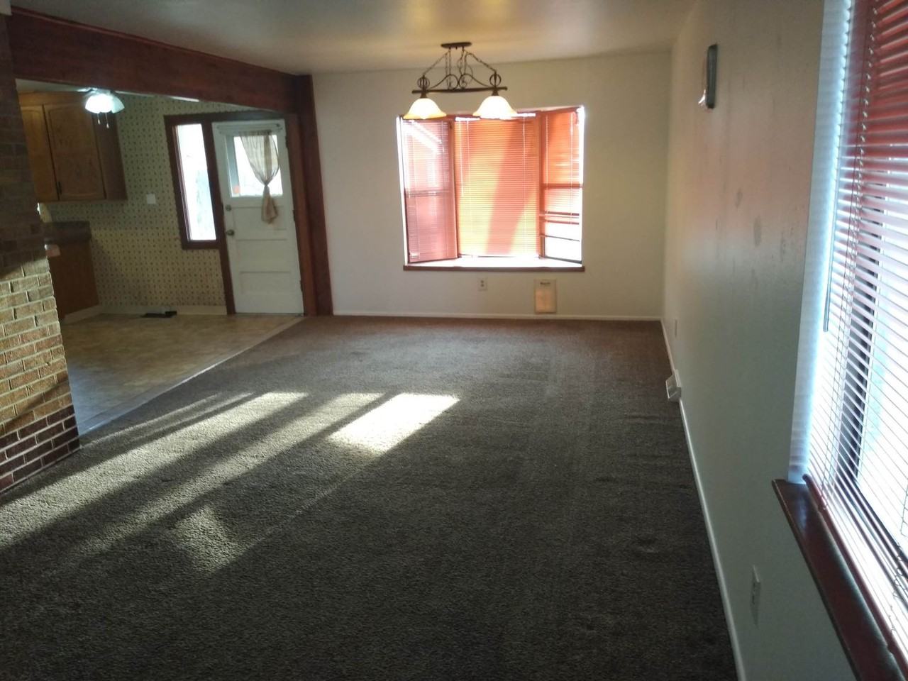 8631 Concord Ln - Photo 2 of 7