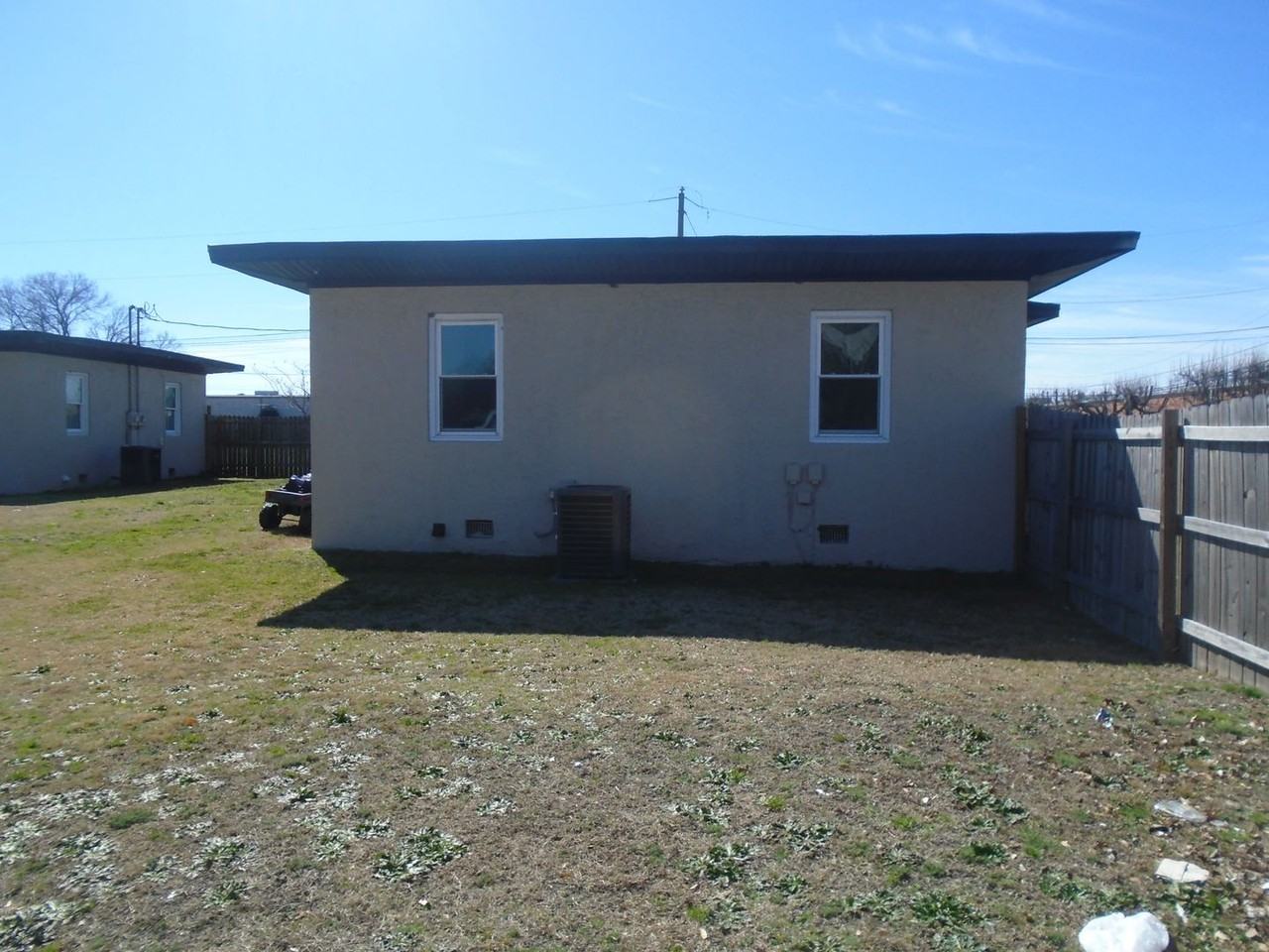 910 William Clark Rd - Photo 2 of 2
