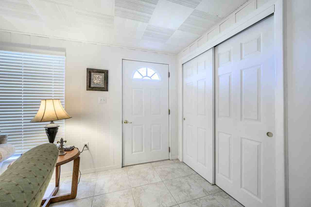 330 Harvey St - Photo 5 of 44
