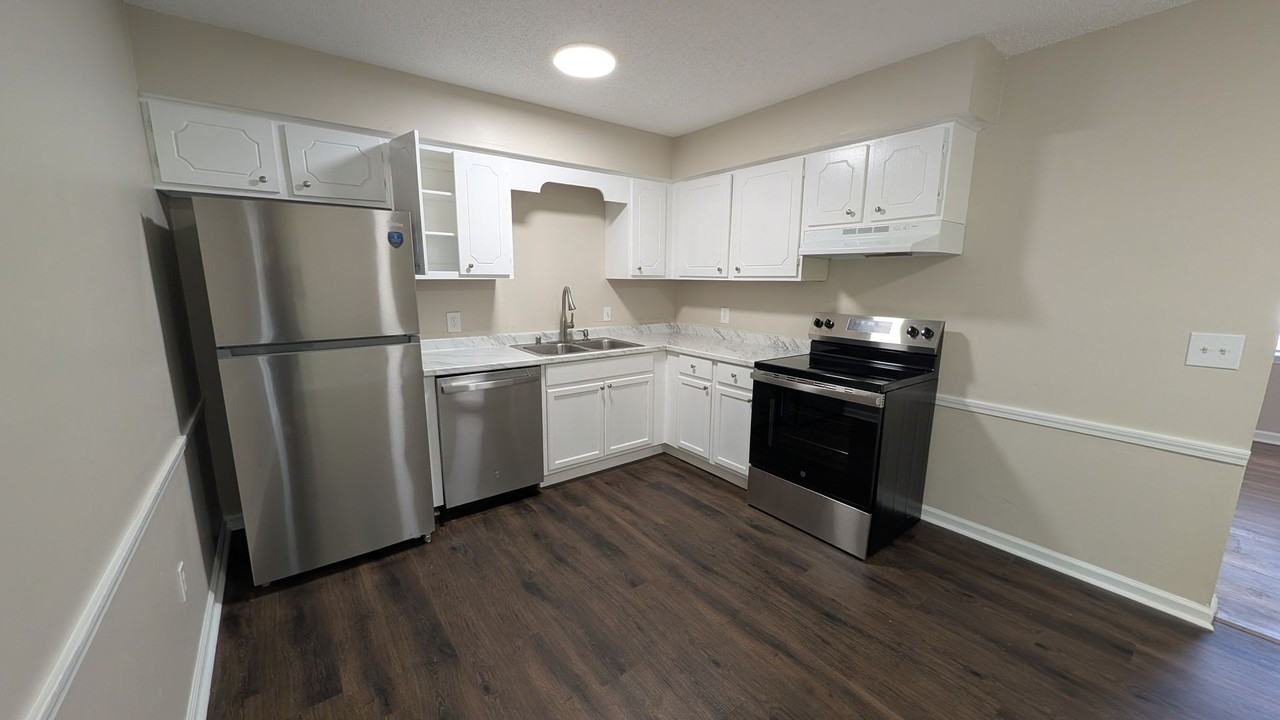 418 Murphys Ln - Photo 3 of 15
