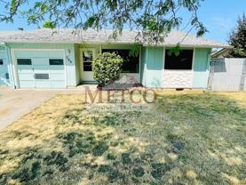 366 49th St - Photo 1 of 1