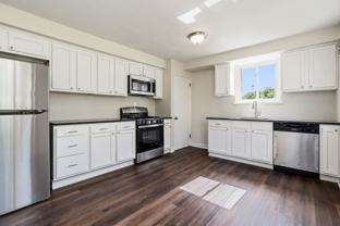 338 Meadow Ave - Photo 1 of 1