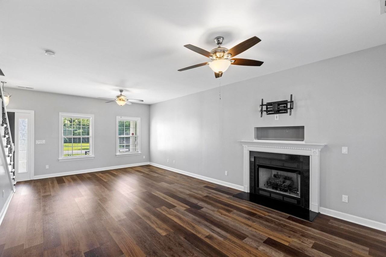 400 Mossy Oak Ln - Photo 5 of 26