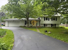 2706 Lakewood Dr N - Photo 1 of 1