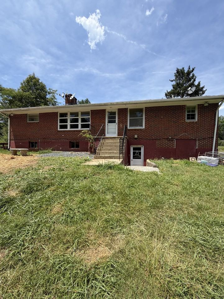 405 Winesap Rd #1 - Photo 6 of 6