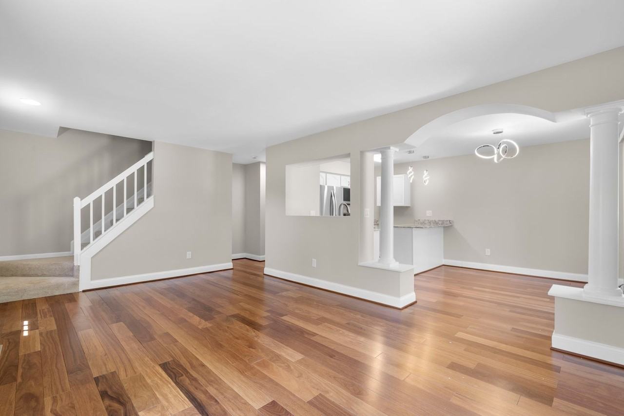 19306 Sandy Lake Dr - Photo 4 of 34