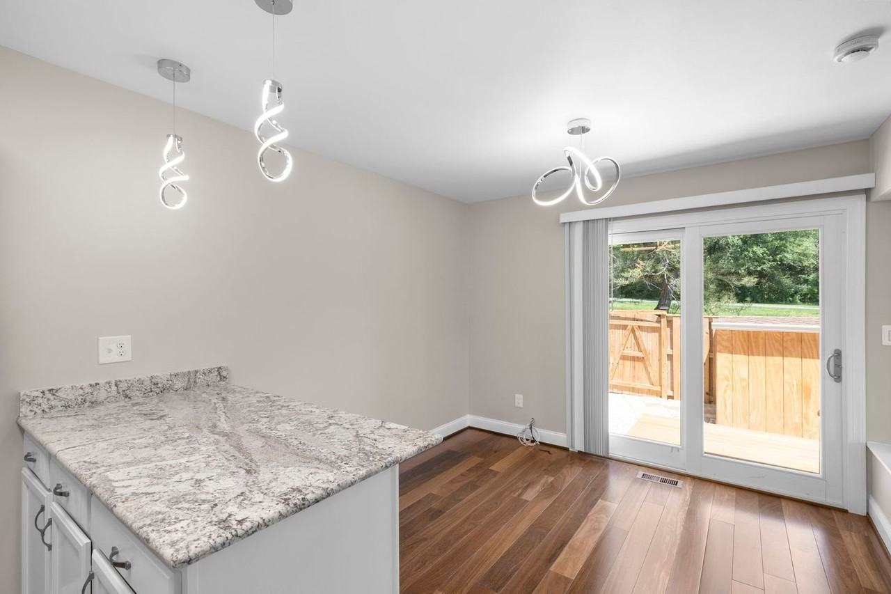 19306 Sandy Lake Dr - Photo 7 of 34