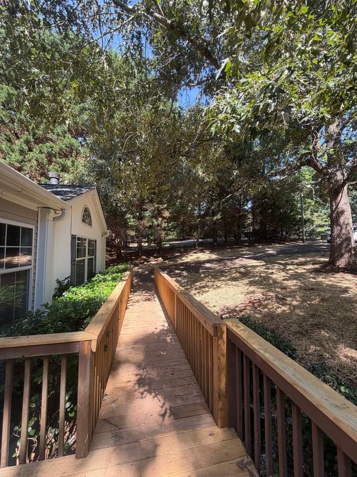 3708 Story Ln - Photo 3 of 32