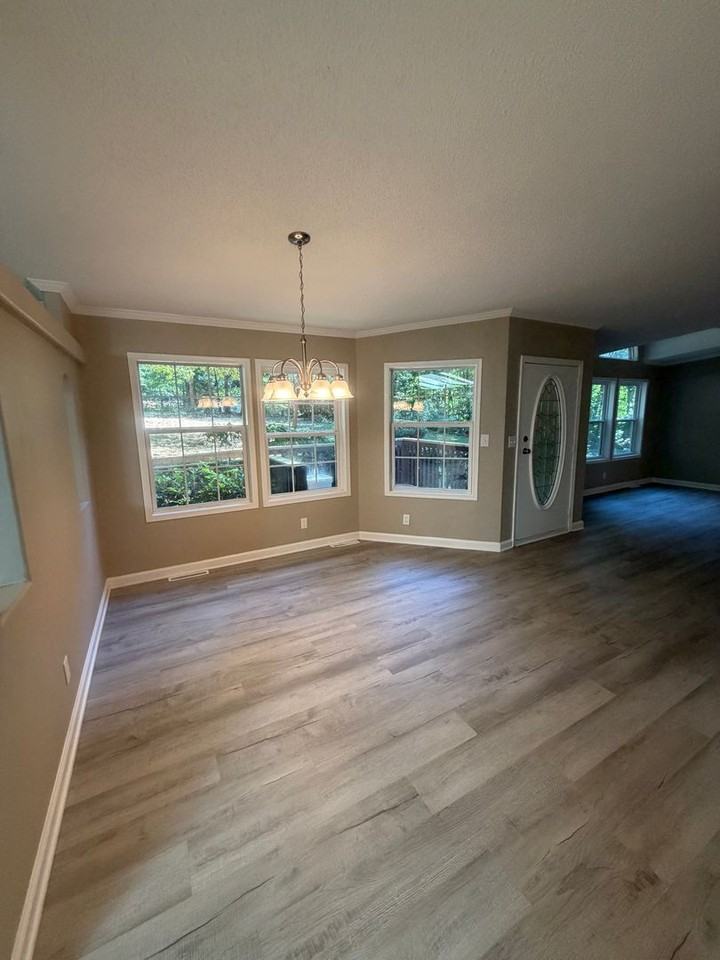 3708 Story Ln - Photo 7 of 32