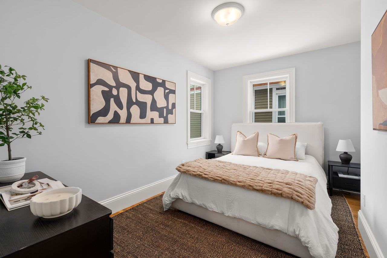 70 Linden St - Photo 7 of 18