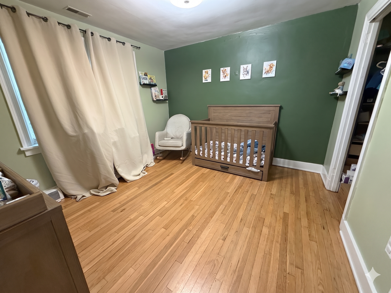 1458 N Euclid Ave - Photo 6 of 10