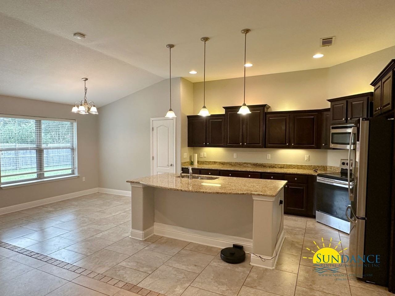 9658 Misty Meadow Ln - Photo 3 of 17