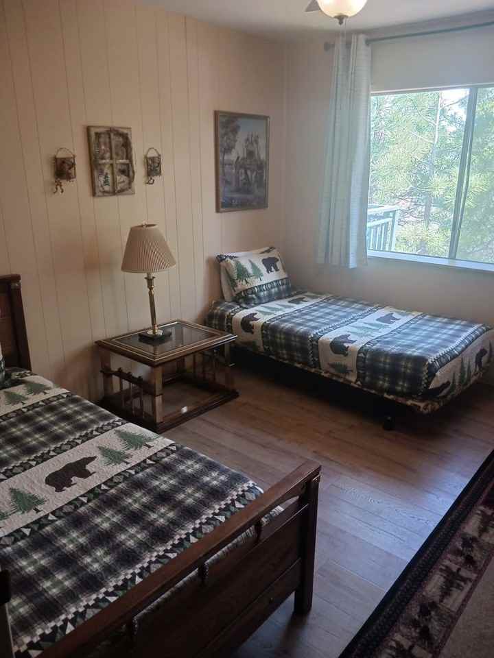 41070 Pennsylvania Ave - Photo 5 of 21