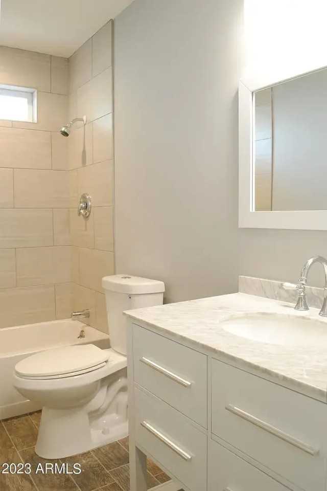 2321 N 8th St - Photo 5 of 6