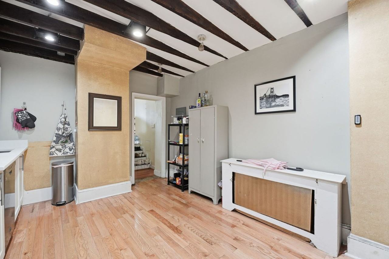1425 Wisconsin Ave Nw #1 - Photo 5 of 24