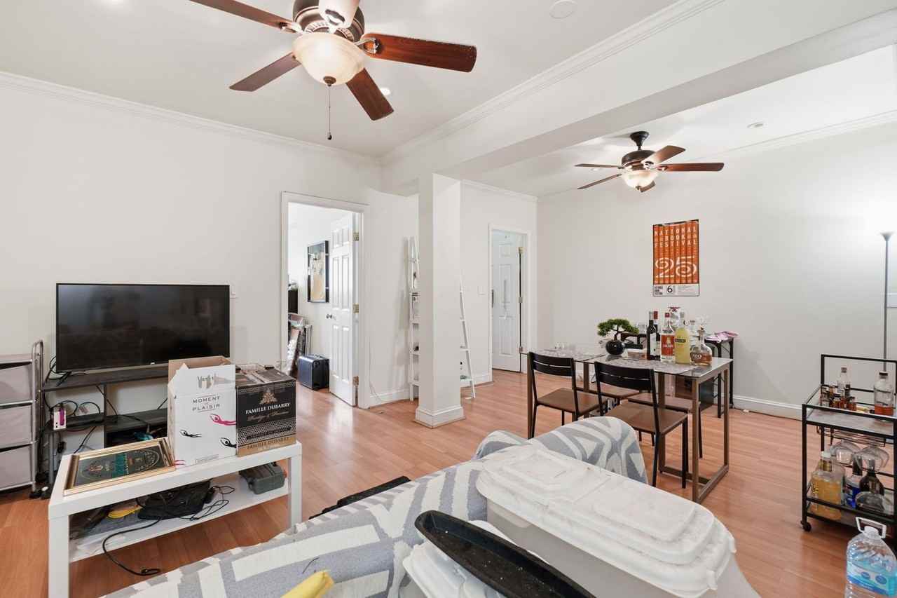 1425 Wisconsin Ave Nw #1 - Photo 6 of 24