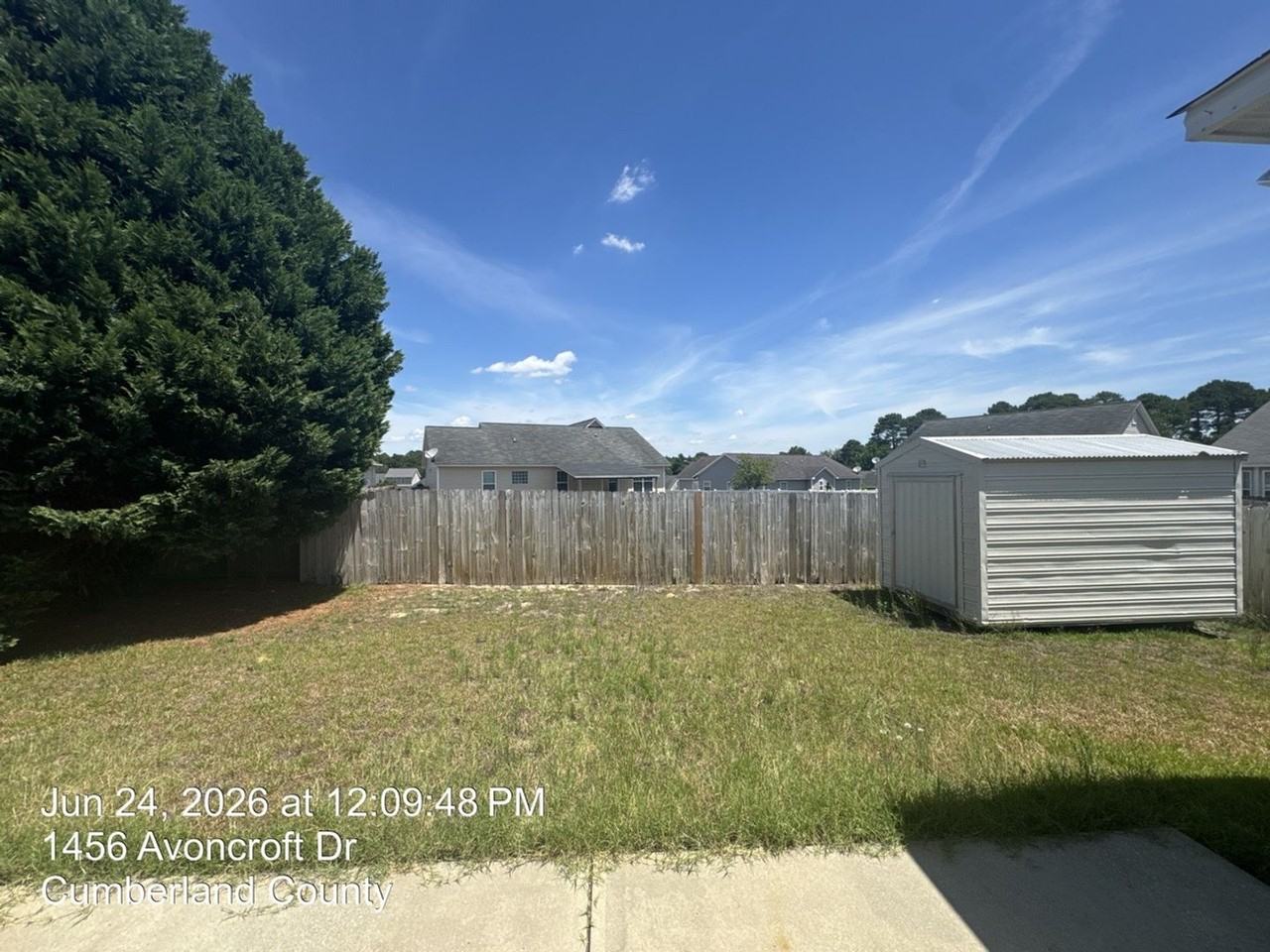 1456 Avoncroft Dr - Photo 4 of 25