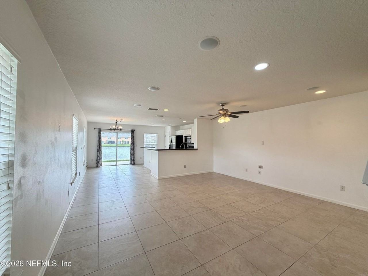 104 Crete Ct - Photo 3 of 26