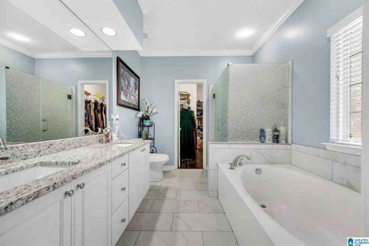 3025 English Oaks Cir - Photo 7 of 9