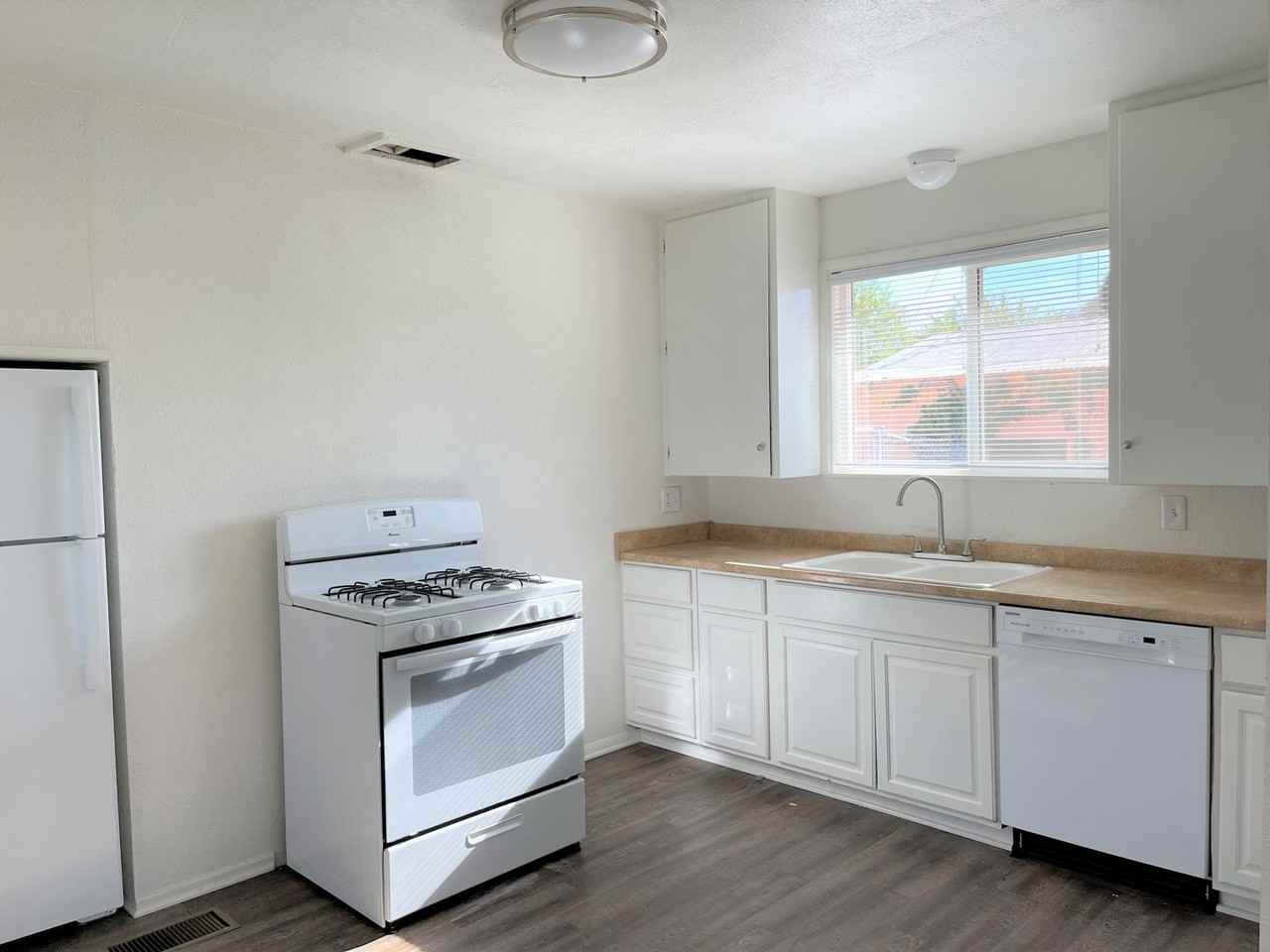3133 W Telegraph Rd - Photo 6 of 21