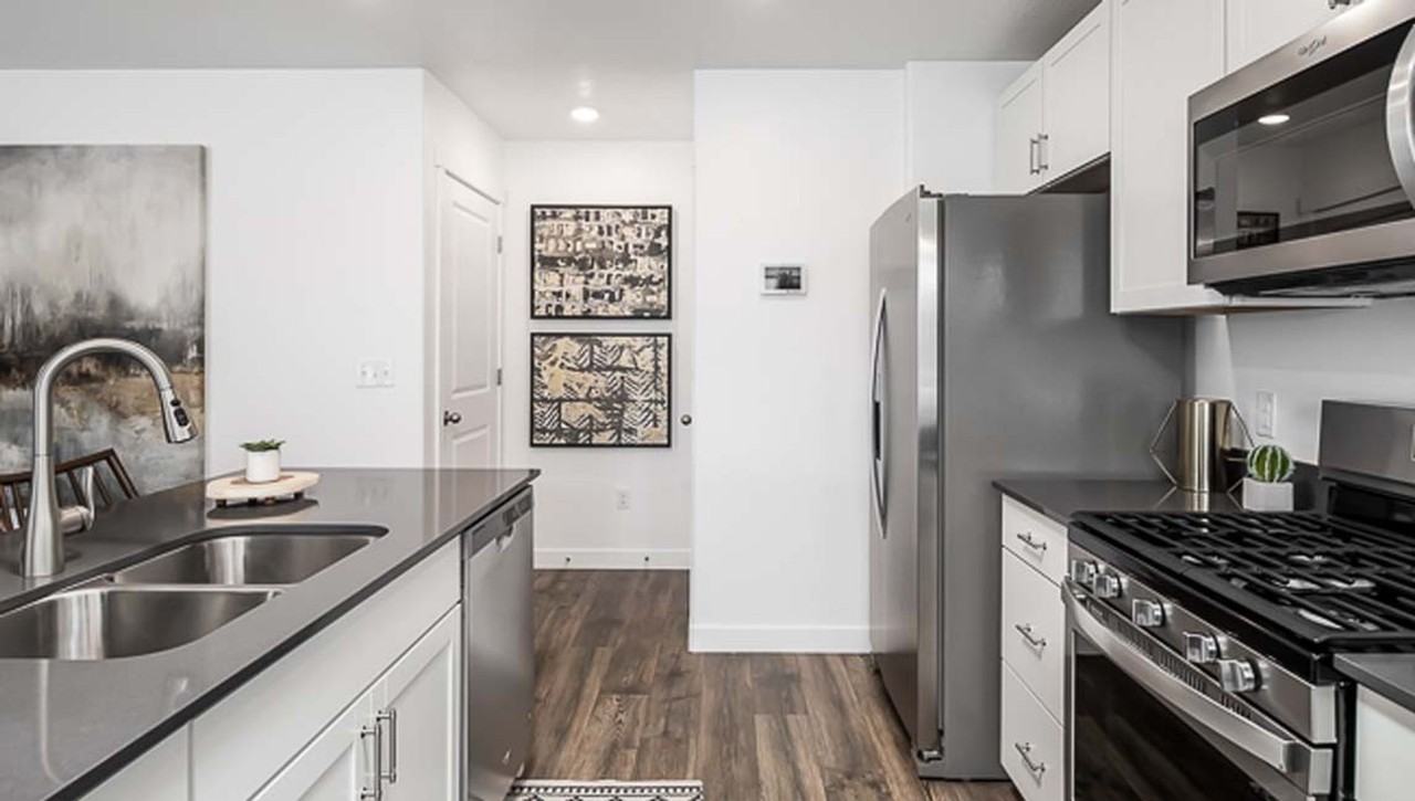 306 N 380 W - Photo 5 of 17