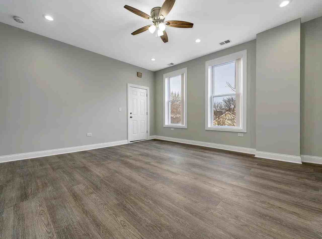 2164 N Talman Ave #2 - Photo 4 of 14