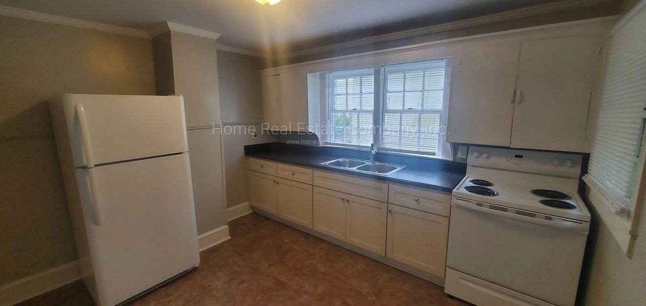 2705 Ludwig St - Photo 7 of 9