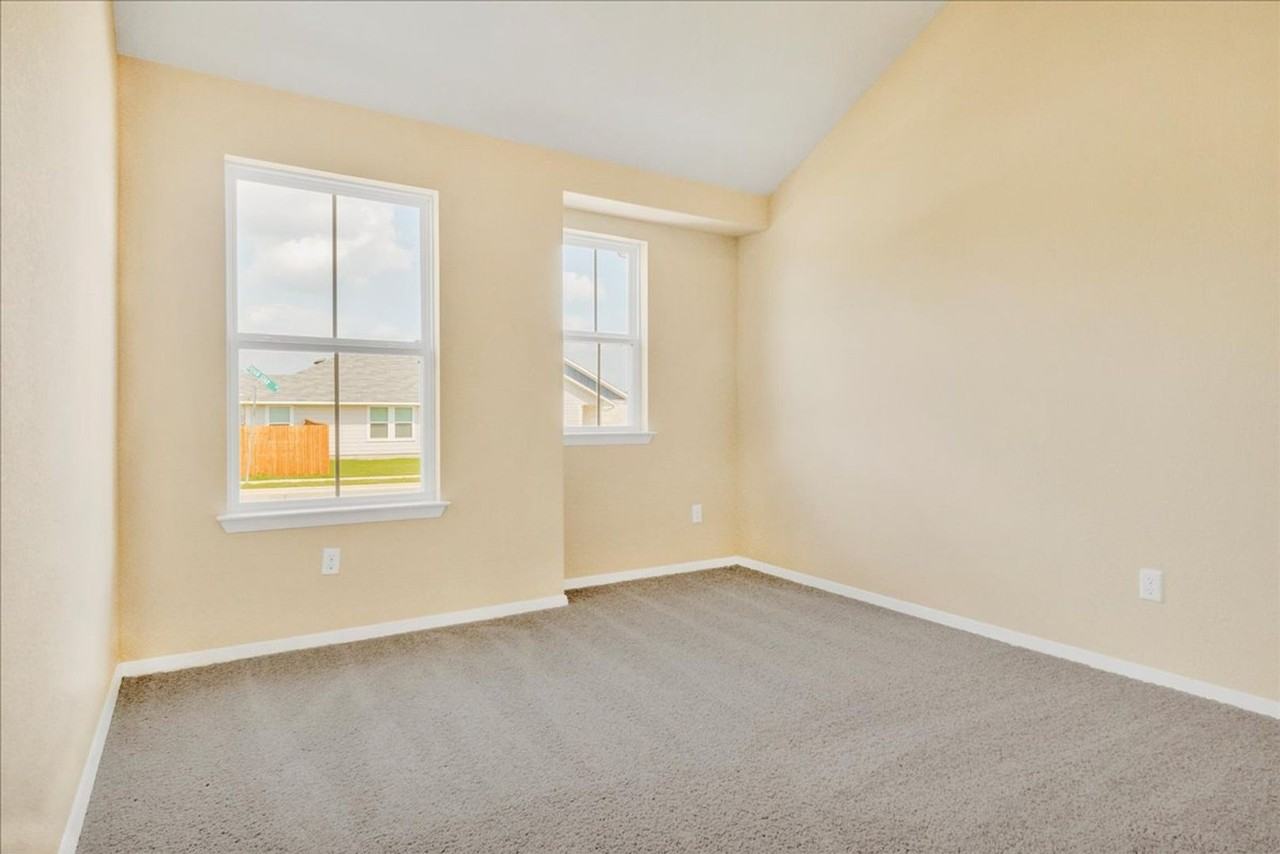 100 Four Star Dr - Photo 4 of 20