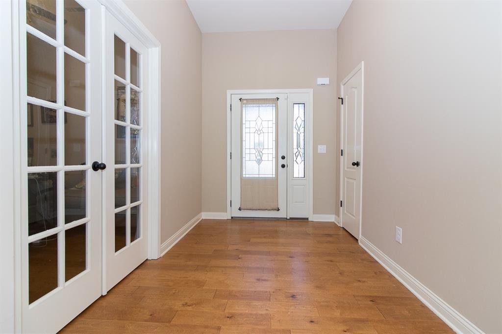142 Shirley Blvd - Photo 5 of 34