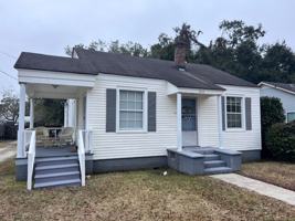 featured image of 5013 Magnolia St