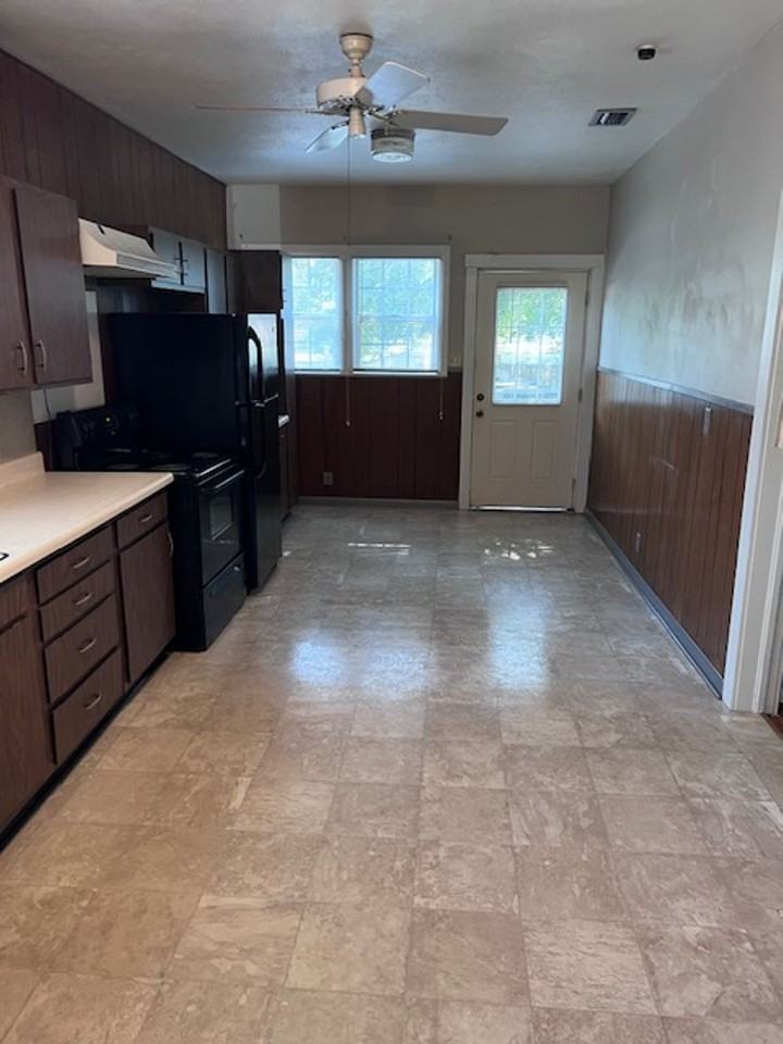 5013 Magnolia St - Photo 4 of 13