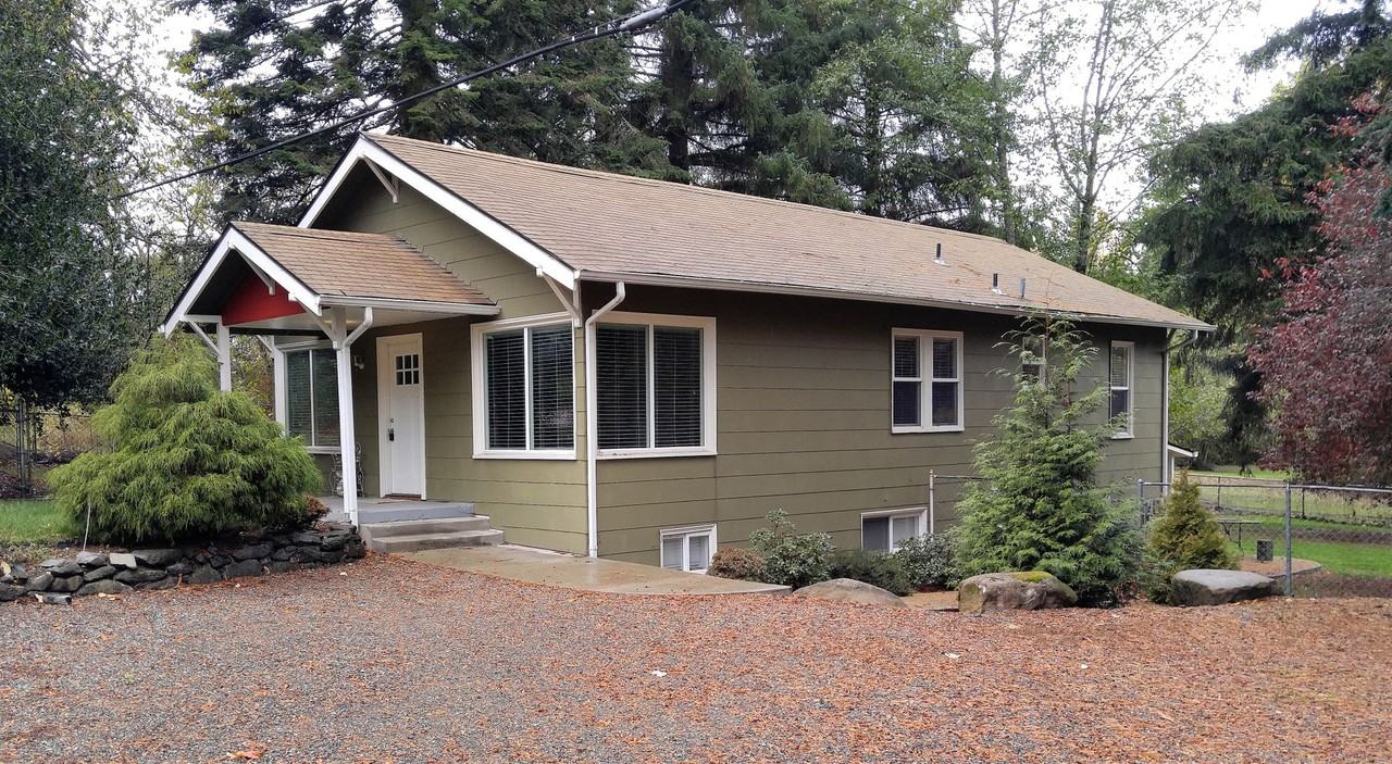 15822 Se 128th St - Photo 3 of 28