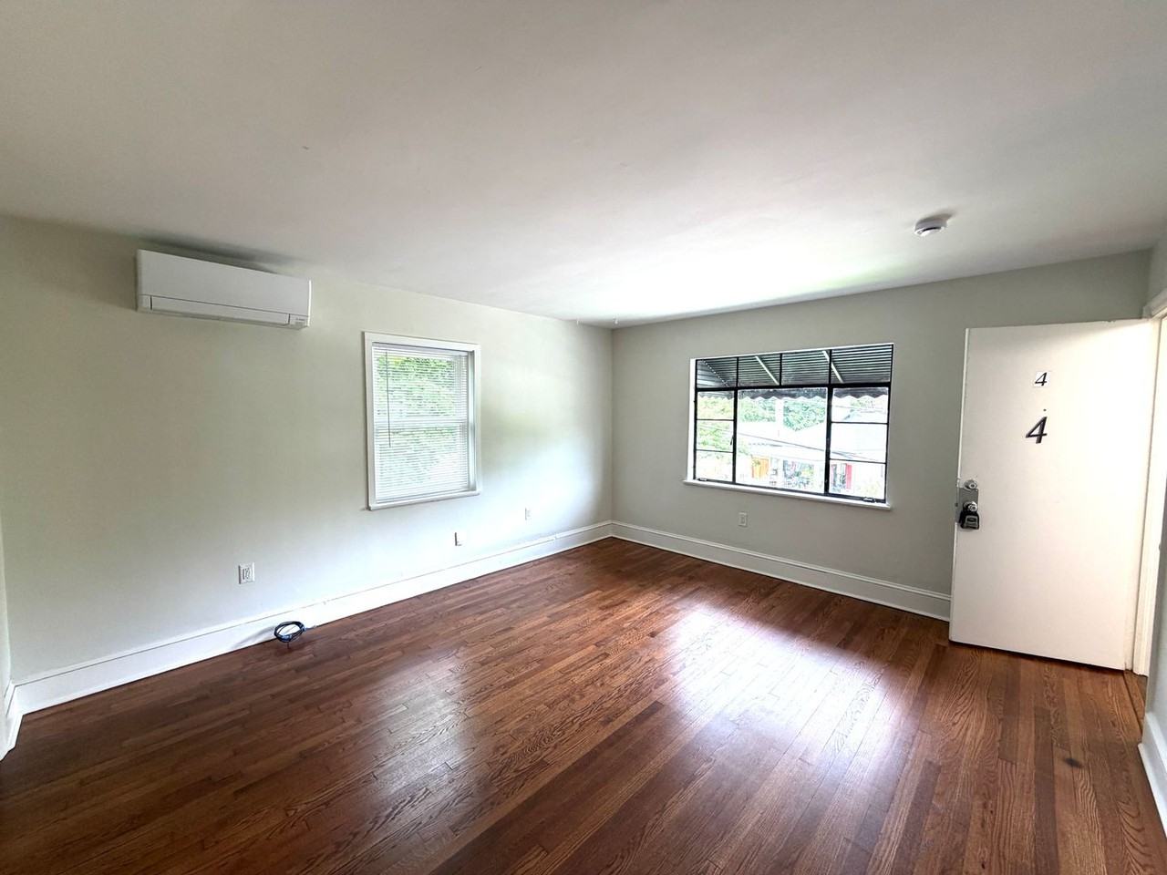 19 Murdock Ave - Photo 3 of 18