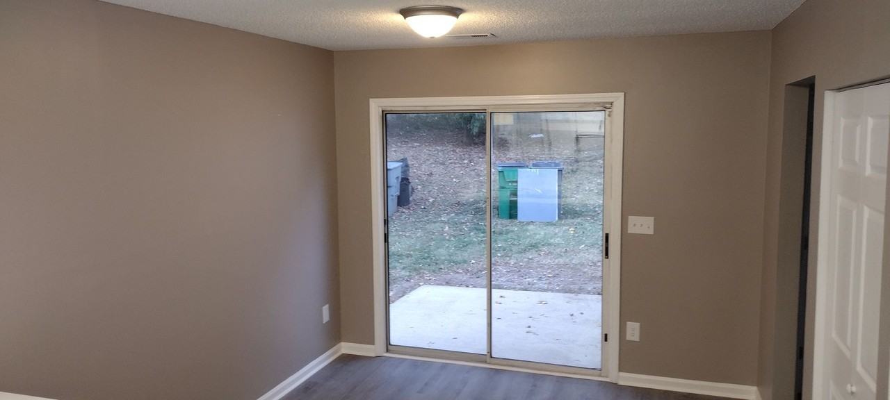 1623 Dendy Ln - Photo 7 of 14