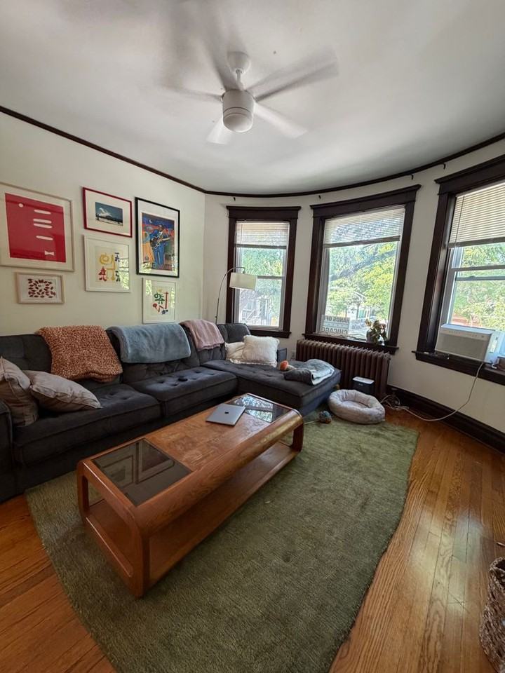 2701 N Whipple St - Photo 2 of 24