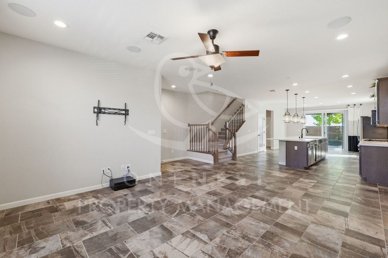 1281 Stark Bridge Rd - Photo 3 of 30