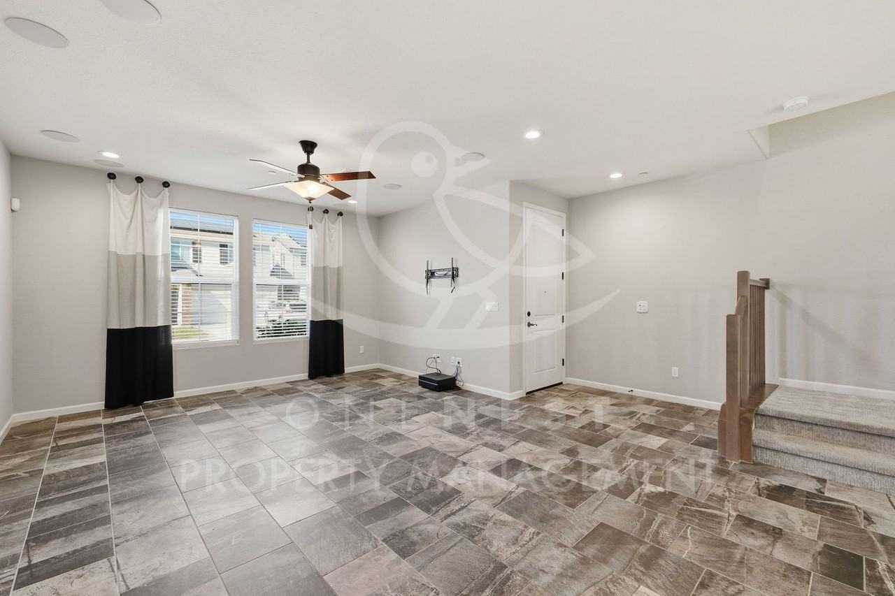 1281 Stark Bridge Rd - Photo 5 of 30