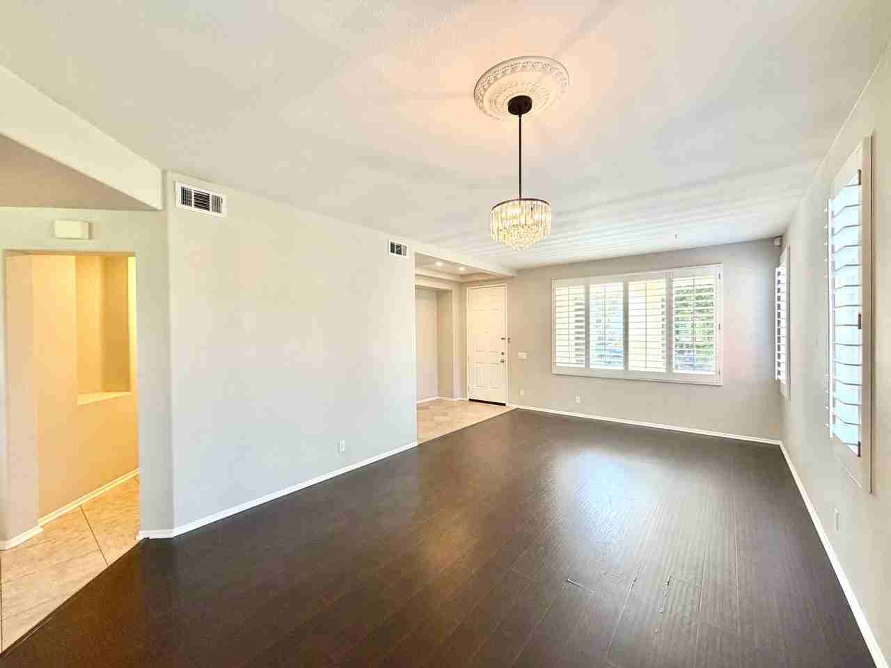 42041 Delmonte St - Photo 6 of 25