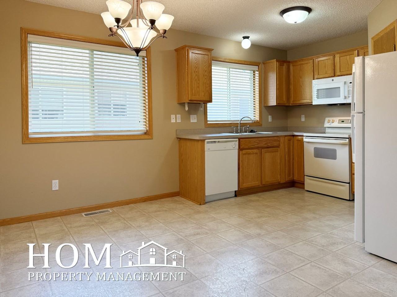 421 Tanager Path - Photo 5 of 18