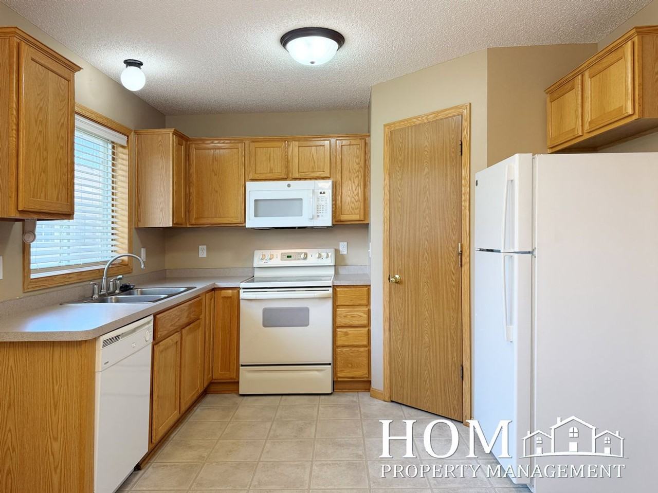 421 Tanager Path - Photo 6 of 18