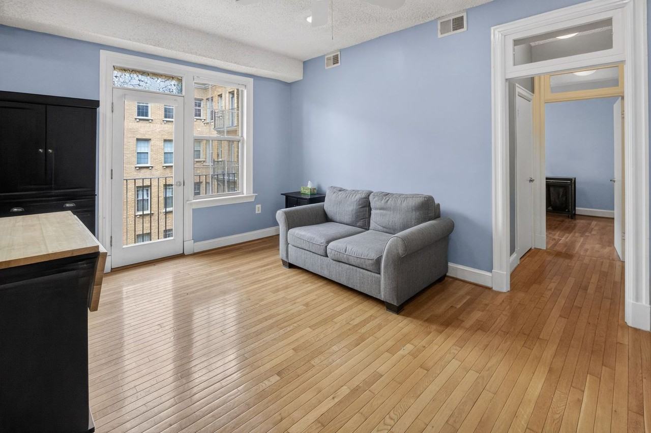 1401 Columbia Rd Nw #319 - Photo 6 of 19