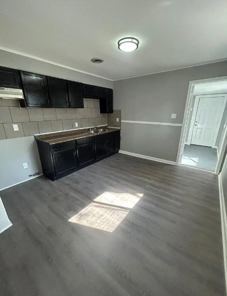 9 Saint Lambert Dr - Photo 2 of 9