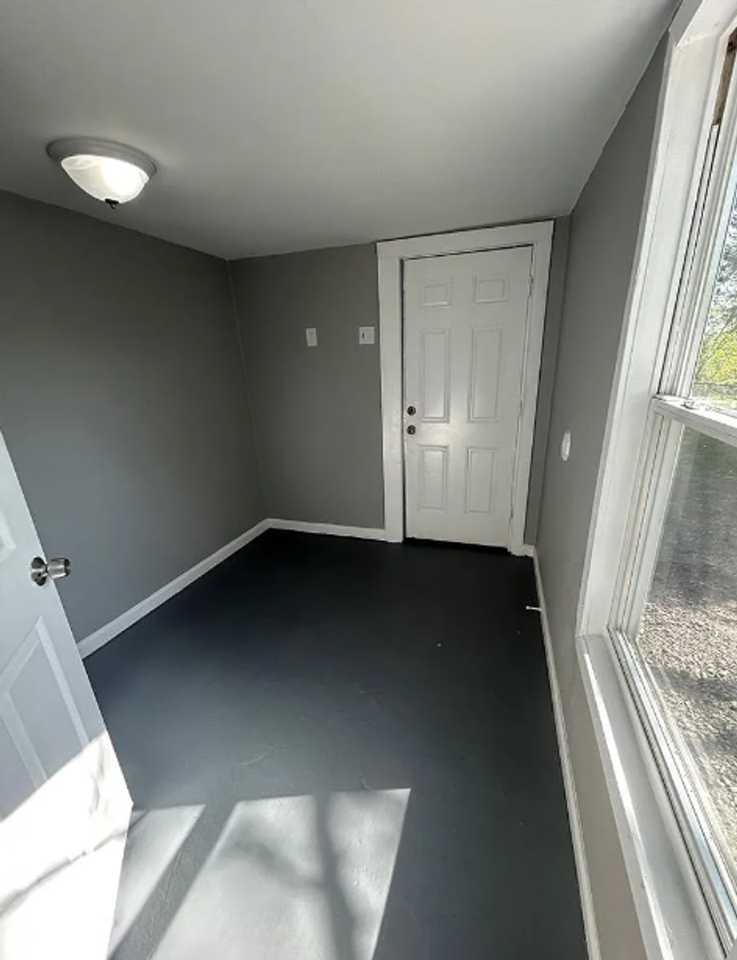 9 Saint Lambert Dr - Photo 4 of 9