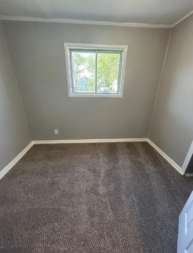 9 Saint Lambert Dr - Photo 5 of 9