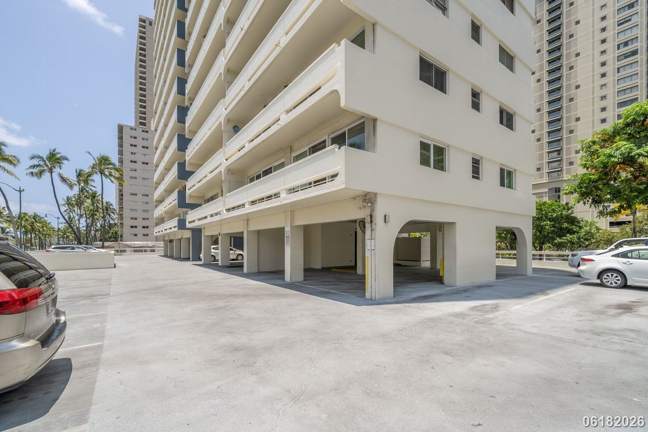 2085 Ala Wai Blvd #B64 - Photo 5 of 28