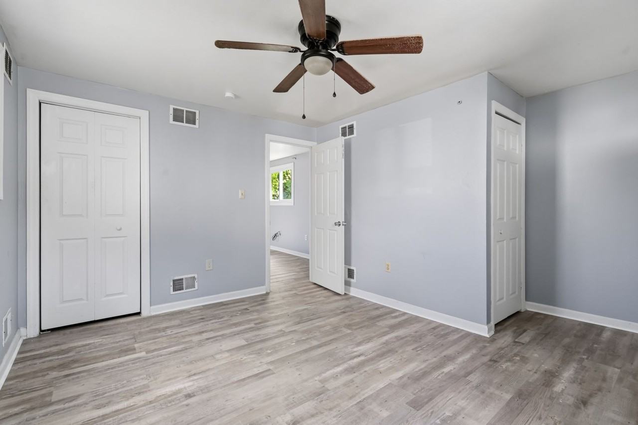 214 Campbell St - Photo 6 of 25